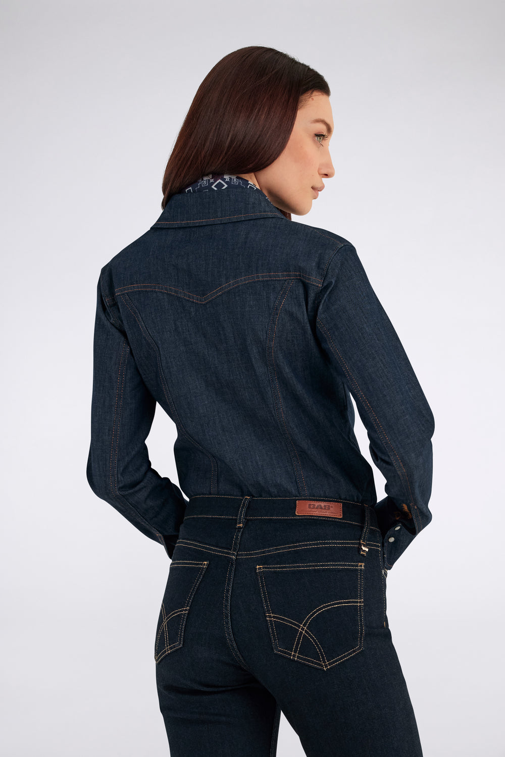 CINDY SHIRT 01RO - Damen Slim Fit Hemd aus dunkelblauem Denim - secondary image