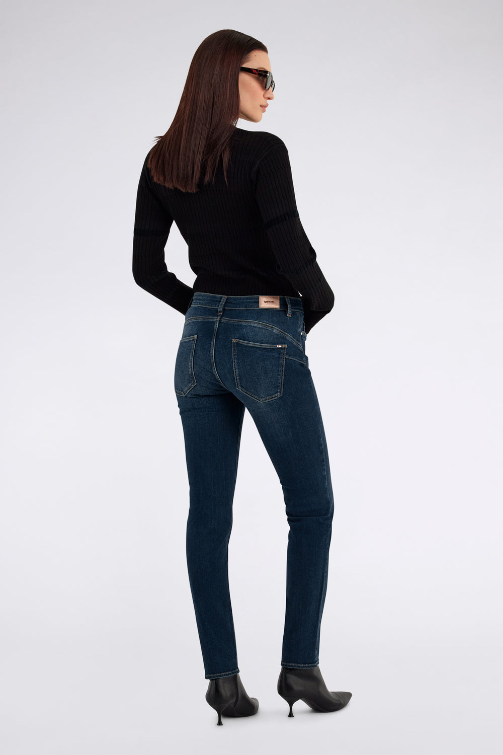 BRITTY UP Z 65MD - Women's Slim Fit Jeans - secondary image