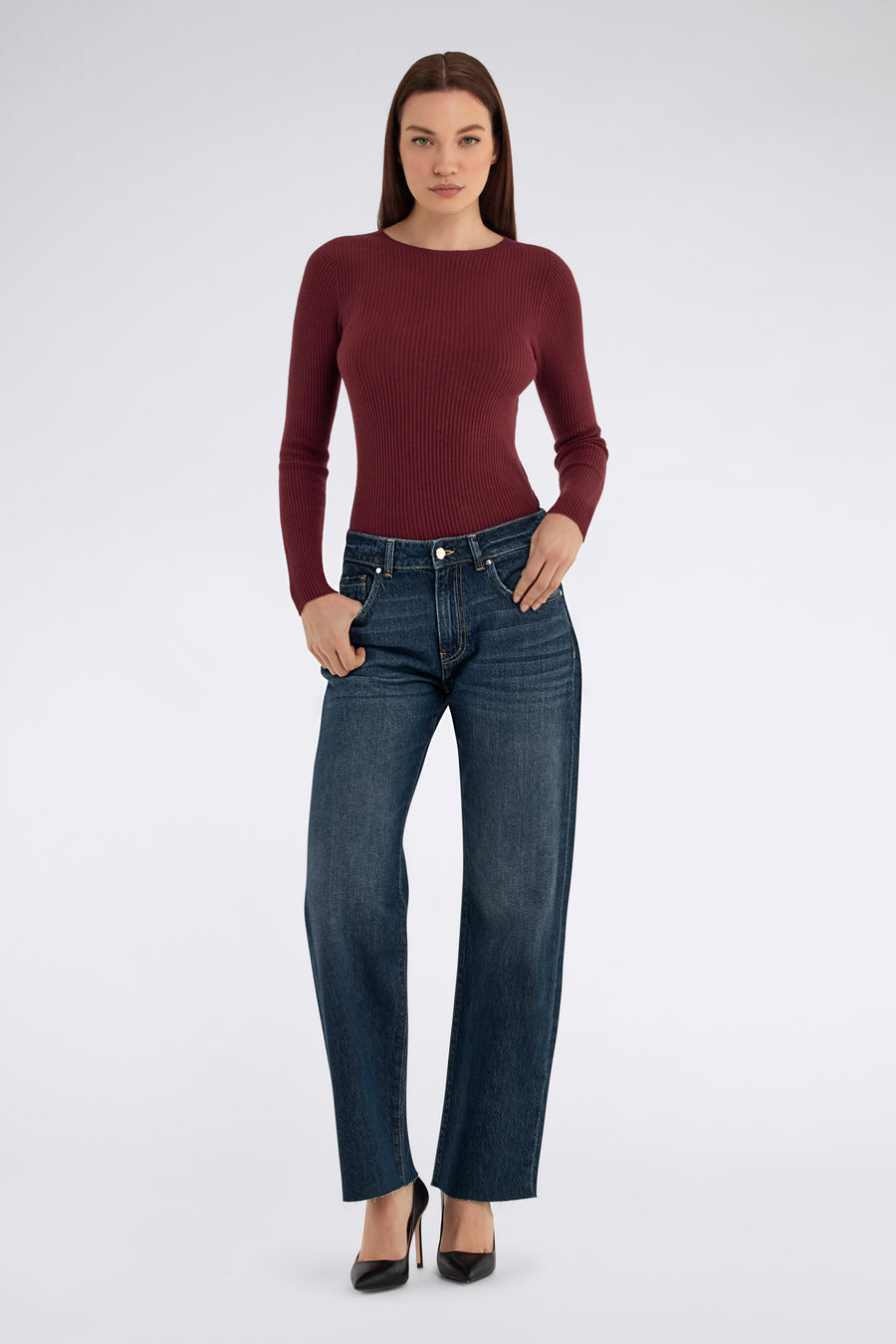GREG STRAIGHT 43MD - Women's Straight Fit Jeans - main image