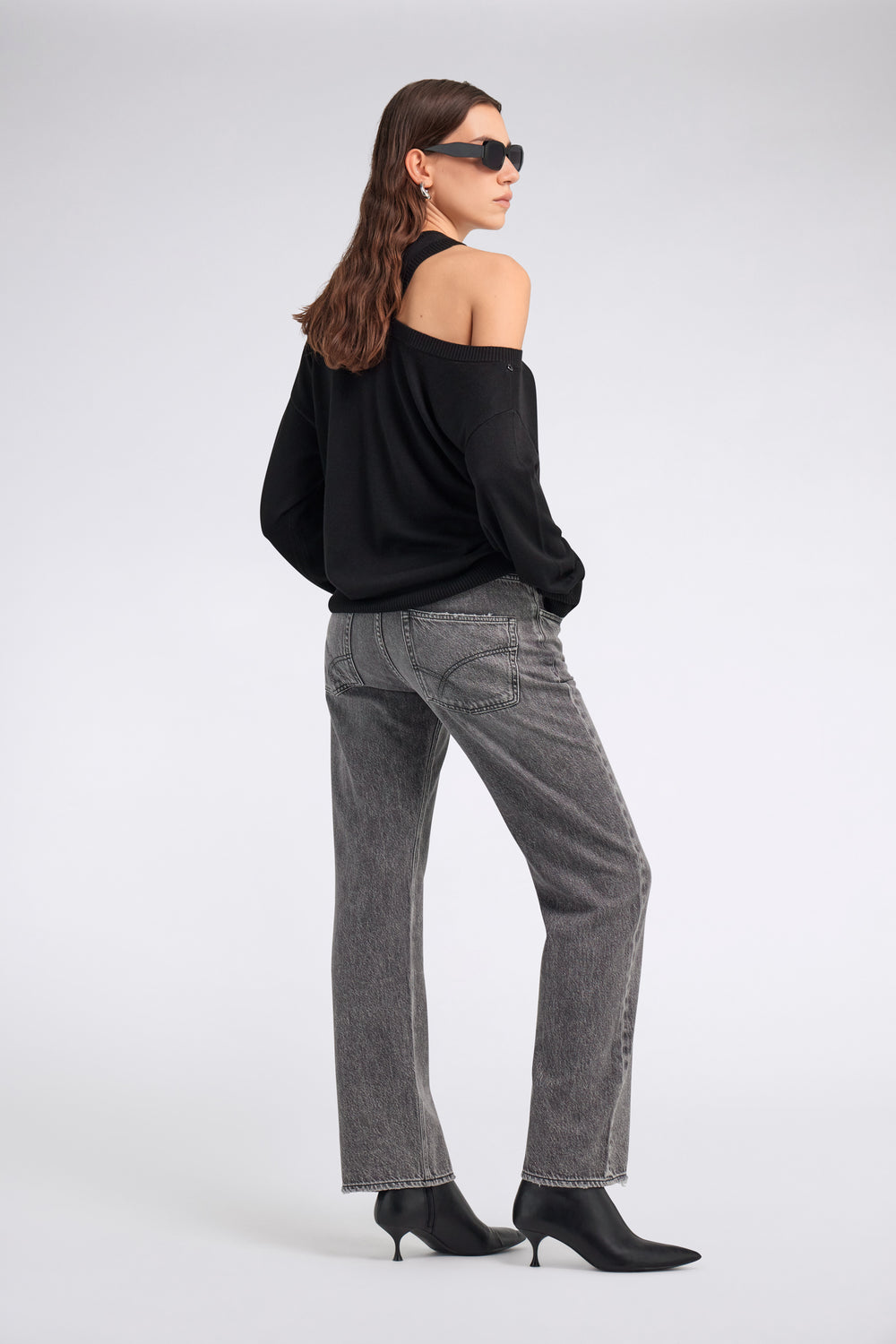 GREG STRAIGHT 08BL - Women's Straight Fit Jeans - secondary image