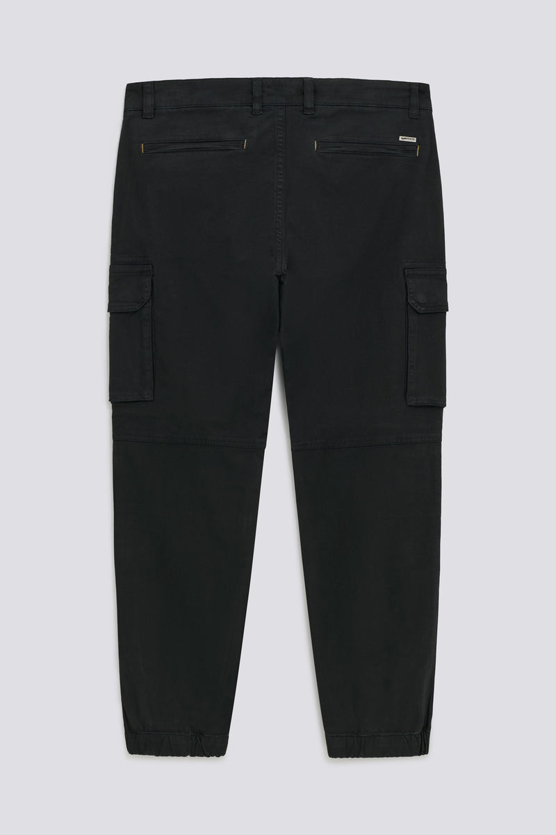 BOB GYM PKS W 0200