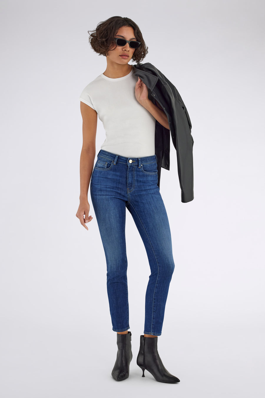 HANIS CREW NECK 0001 - Slim-Fit T-Shirt weiß - main image