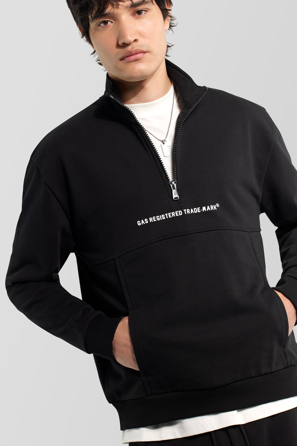 DEAN HALF ZIP PK 0200 - Men's black comfort fit sweatshirt - secondary image