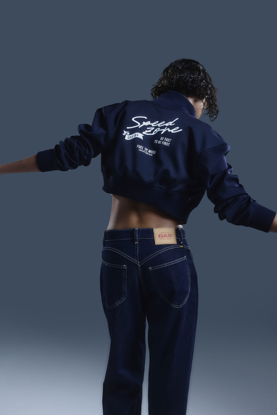 JILDY CROP ZIP 4706 - Sudadera de mujer con cremallera corta ajuste slim - main image