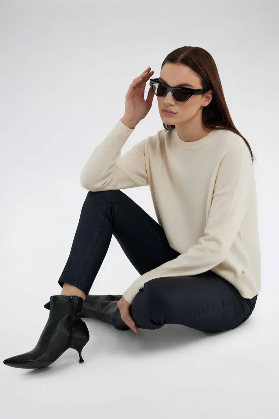 SOLE ROUND 1298 - Weiße Regular Fit Pullover - main image