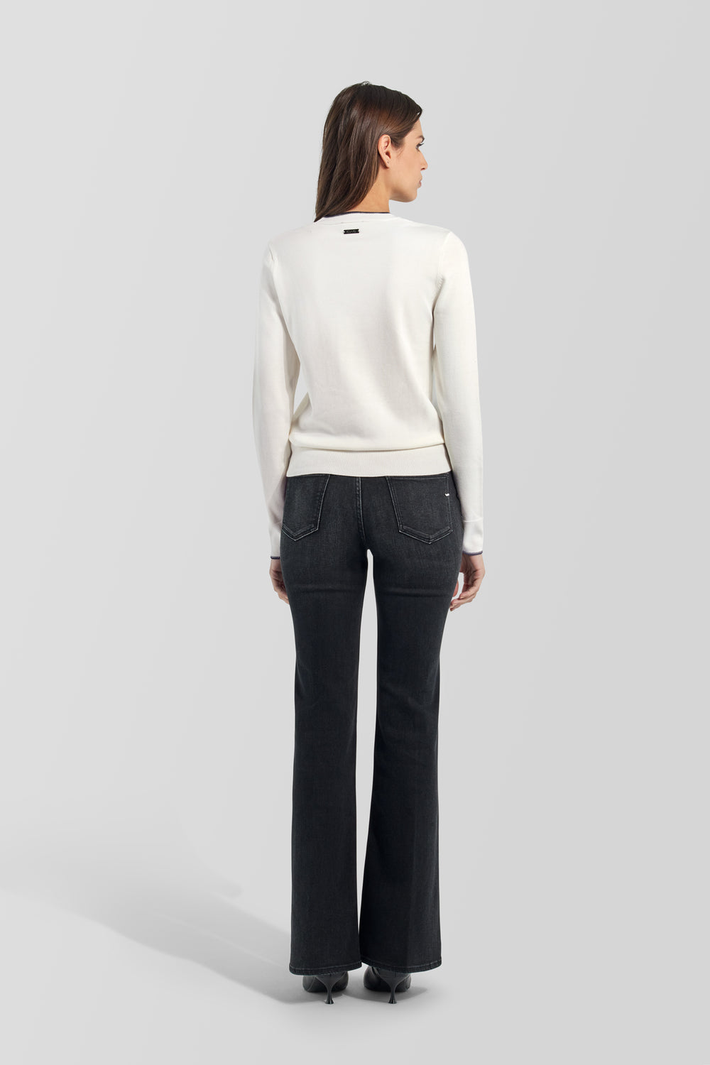 ARIELLE W. 1029 - White slim fit women's top - secondary image