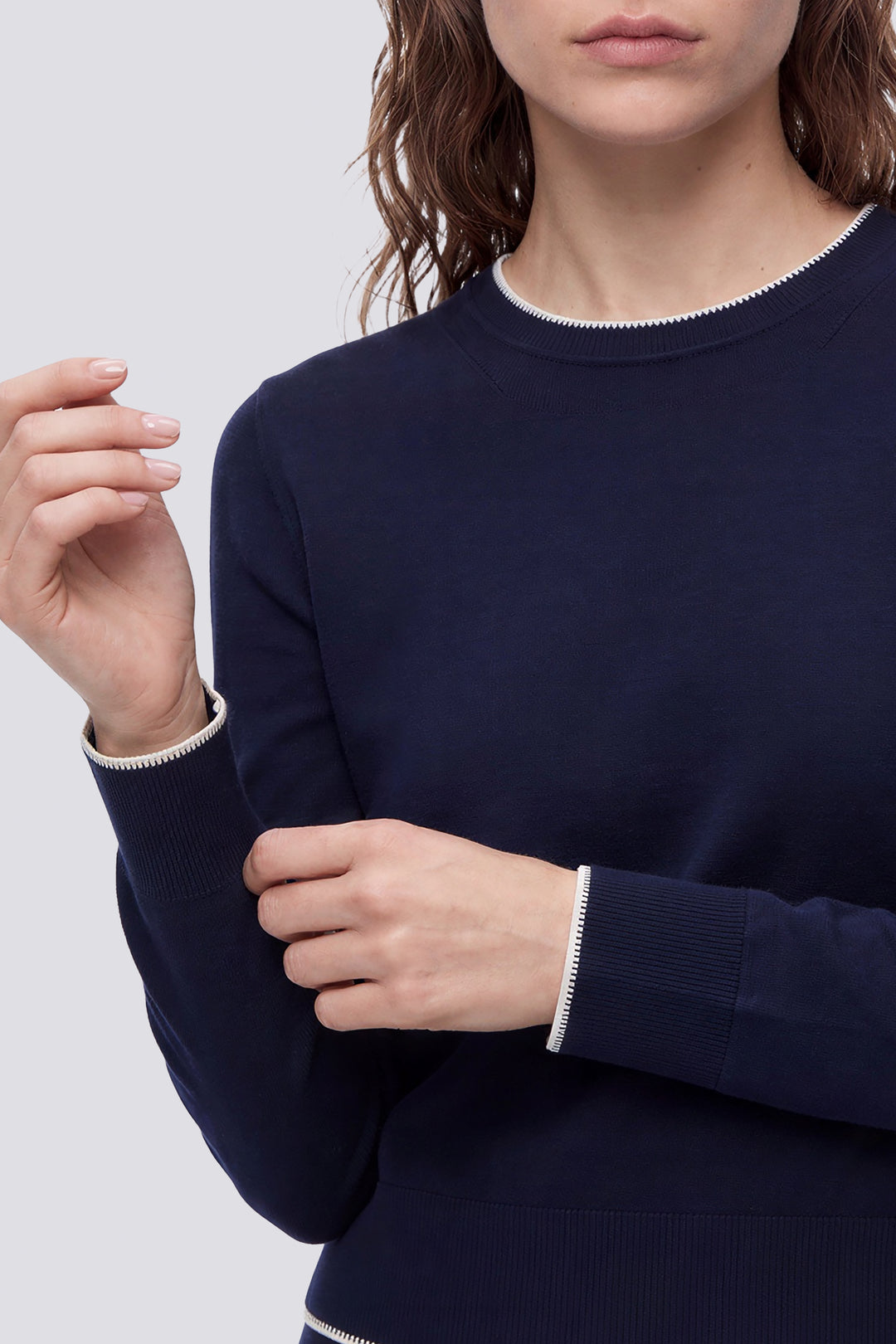 ARIELLE W. 4706